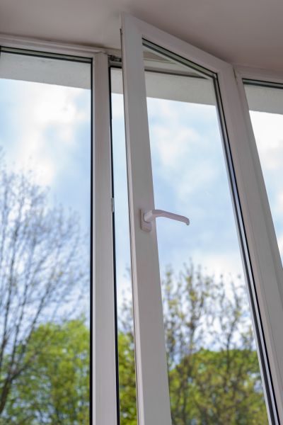 Crank Window Replacement in Fort Lauderdale