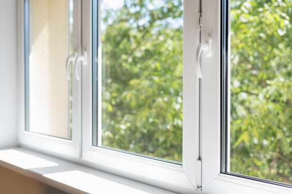 Damaged Window Replacement in Fort Lauderdale