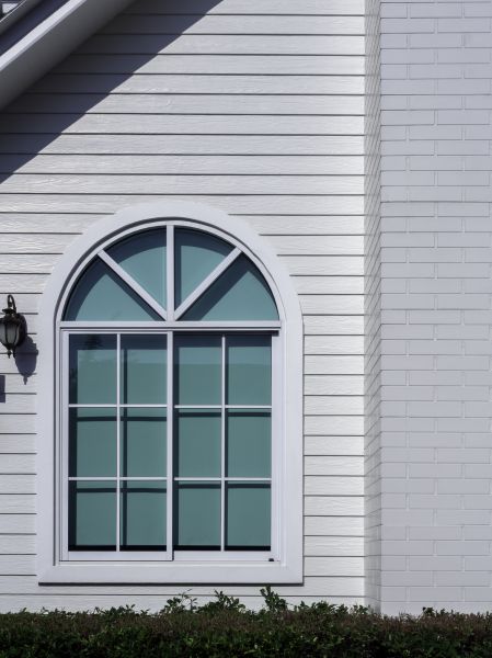 Curved Window Replacement in Fort Lauderdale